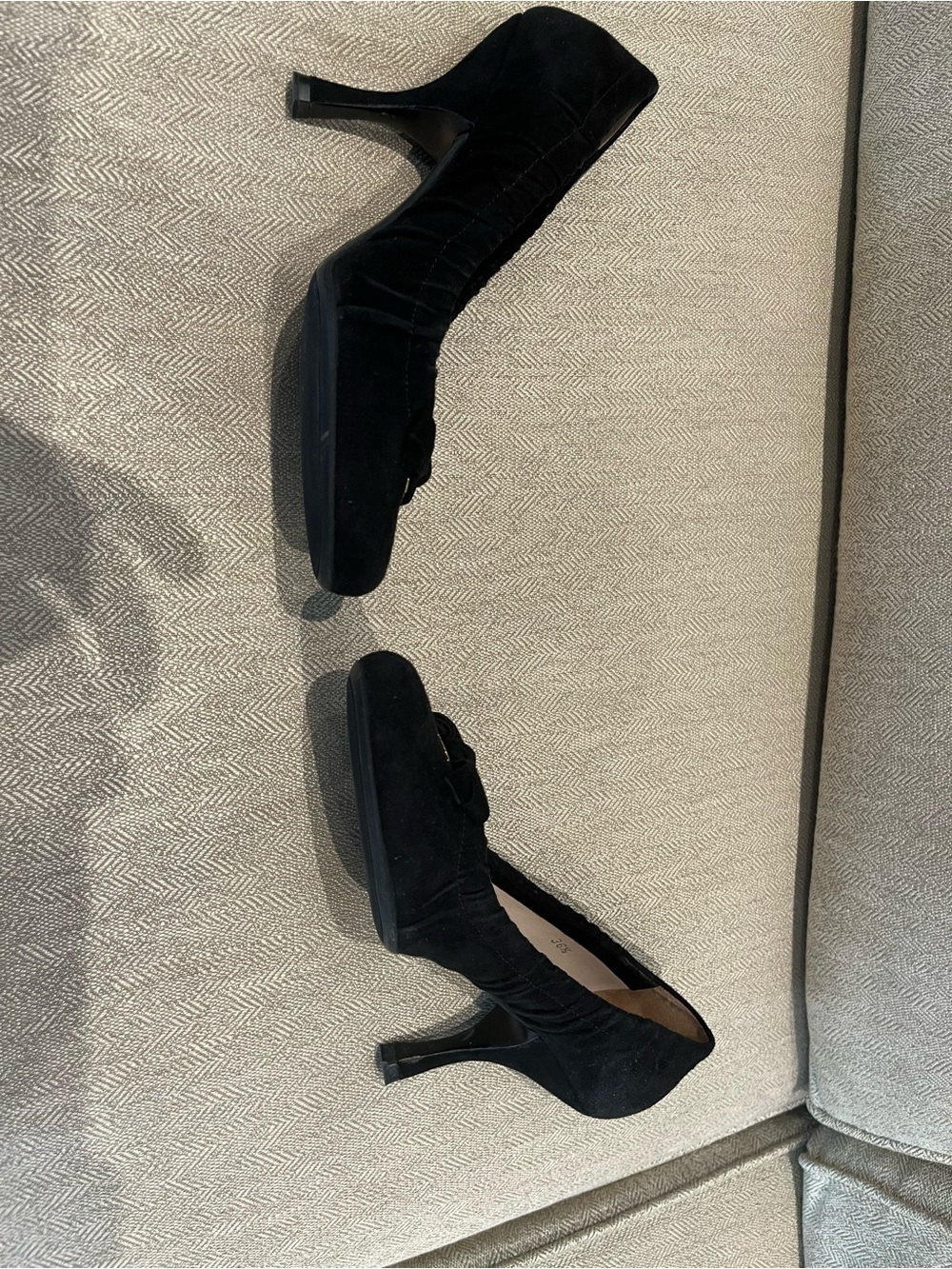 Prada Black Suede Pumps with Gold Logo Bow - Picture 3 of 10